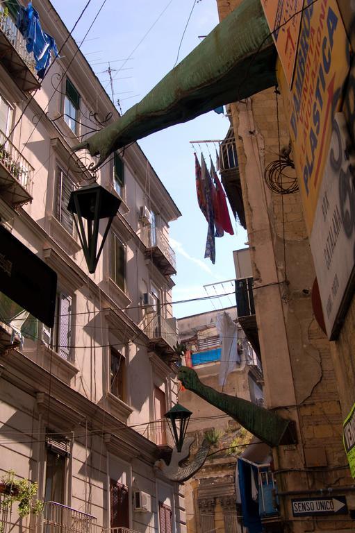 La Fontana Di Rua Catalana Lejlighed Napoli Eksteriør billede